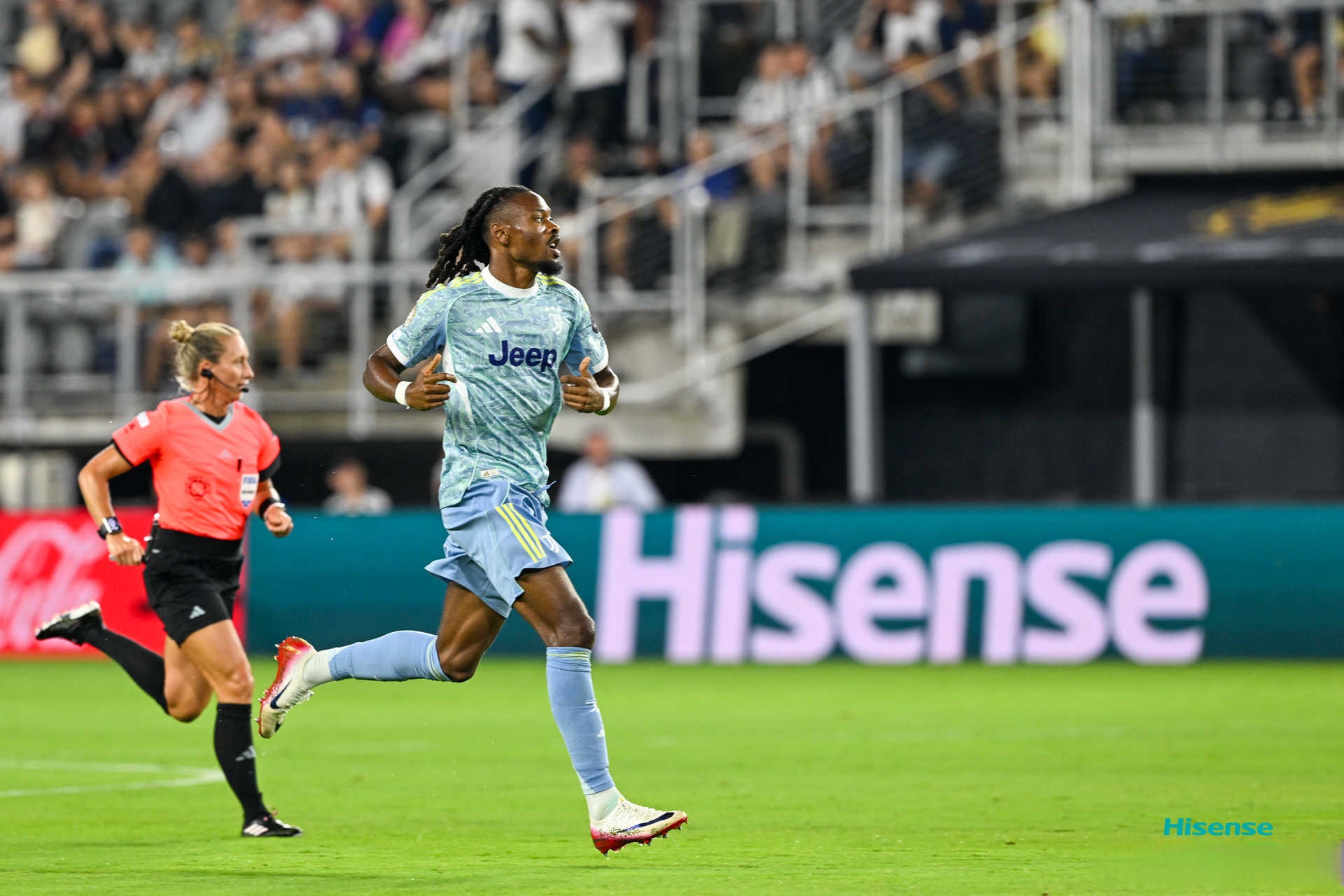 包含赛地聚焦——亚冠转会期热度飙升,曼联状态回暖,质疑声仍在,细节决定成败的词条 包含赛地聚焦——亚冠转会期热度飙升,曼联状态回暖,质疑声仍在,细节决定成败的词条