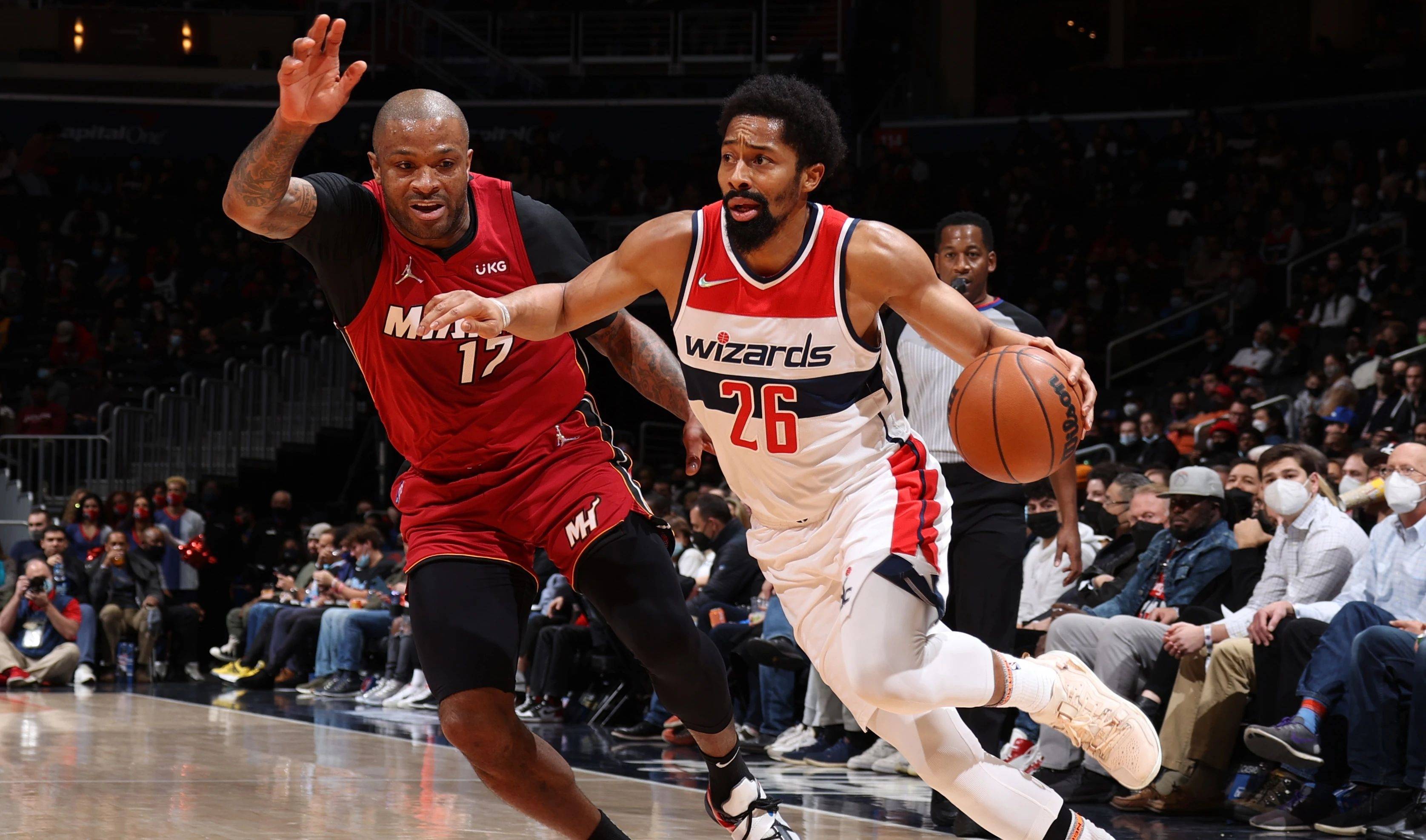 开云-关于Rookie赛事官方发布挺进下一轮新规，热火争议不断！的信息