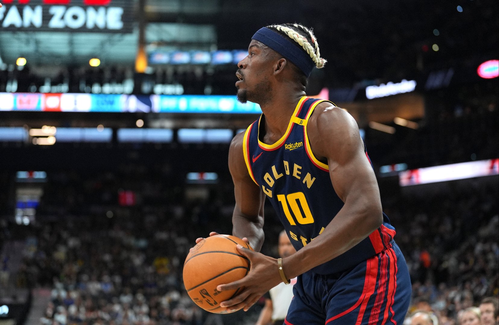 巴特勒在皇家马德里比赛中精彩发挥,突破纪录引发热议!的简单介绍 巴特勒在皇家马德里比赛中精彩发挥,突破纪录引发热议!的简单介绍