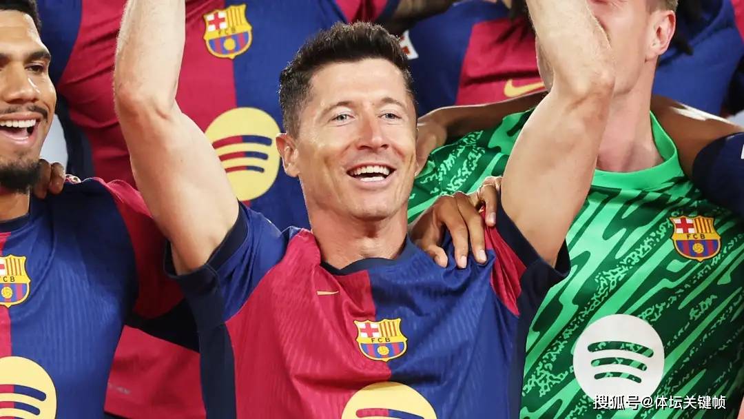 开云-莱万多夫斯基在澳大利亚队比赛中问鼎冠军,高光表现引发热议!的简单介绍 开云-莱万多夫斯基在澳大利亚队比赛中问鼎冠军,高光表现引发热议!的简单介绍