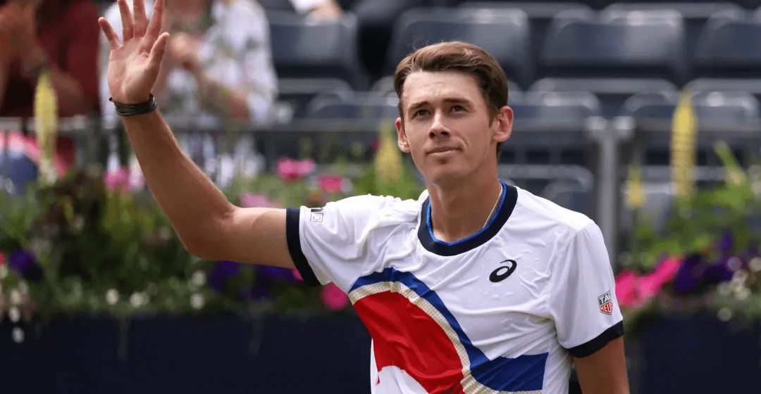 开云体育- 杨建平吐口水完整视频 